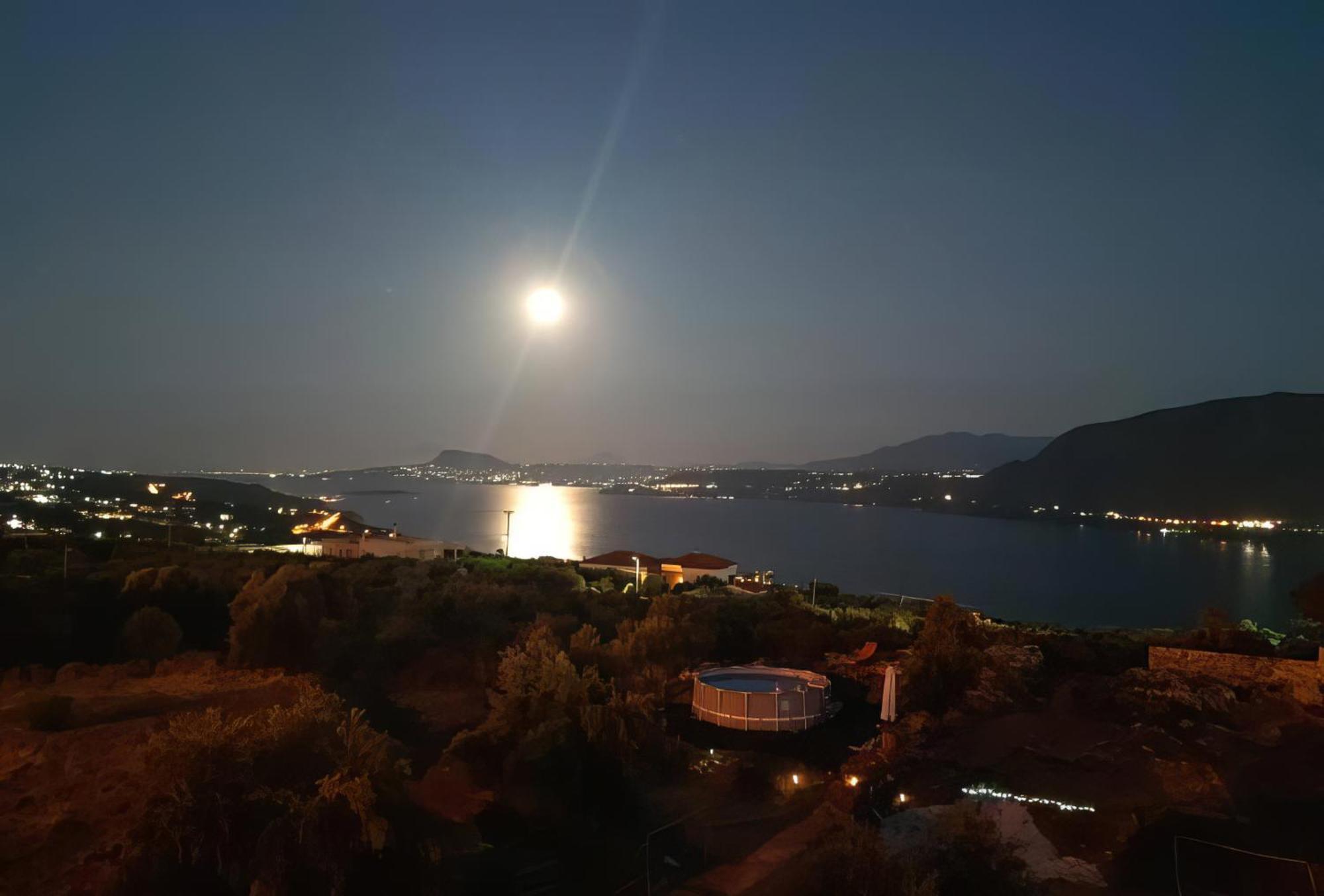 Souda Bay View With Private Pool Near Chania City ภายนอก รูปภาพ