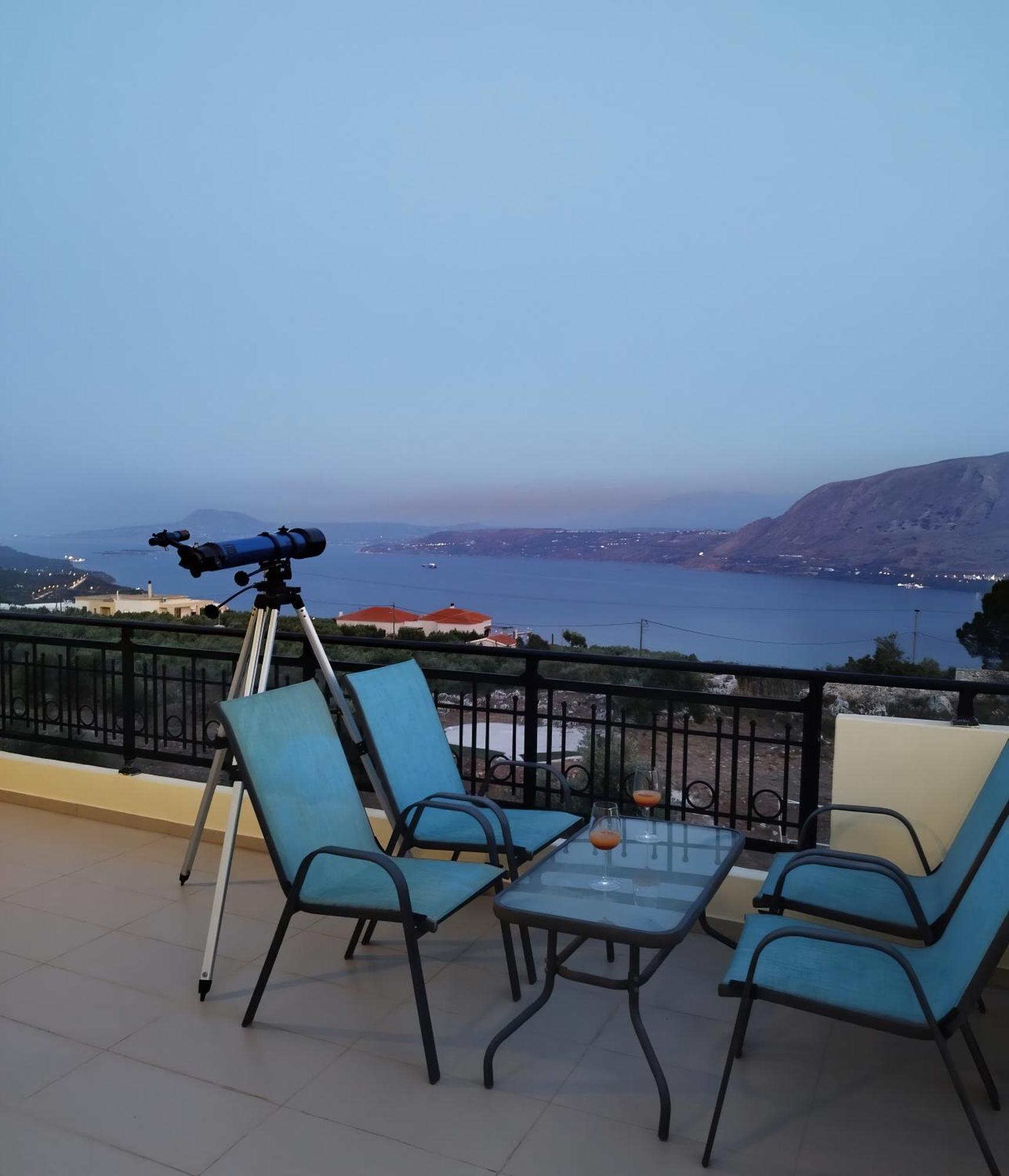 Souda Bay View With Private Pool Near Chania City ภายนอก รูปภาพ